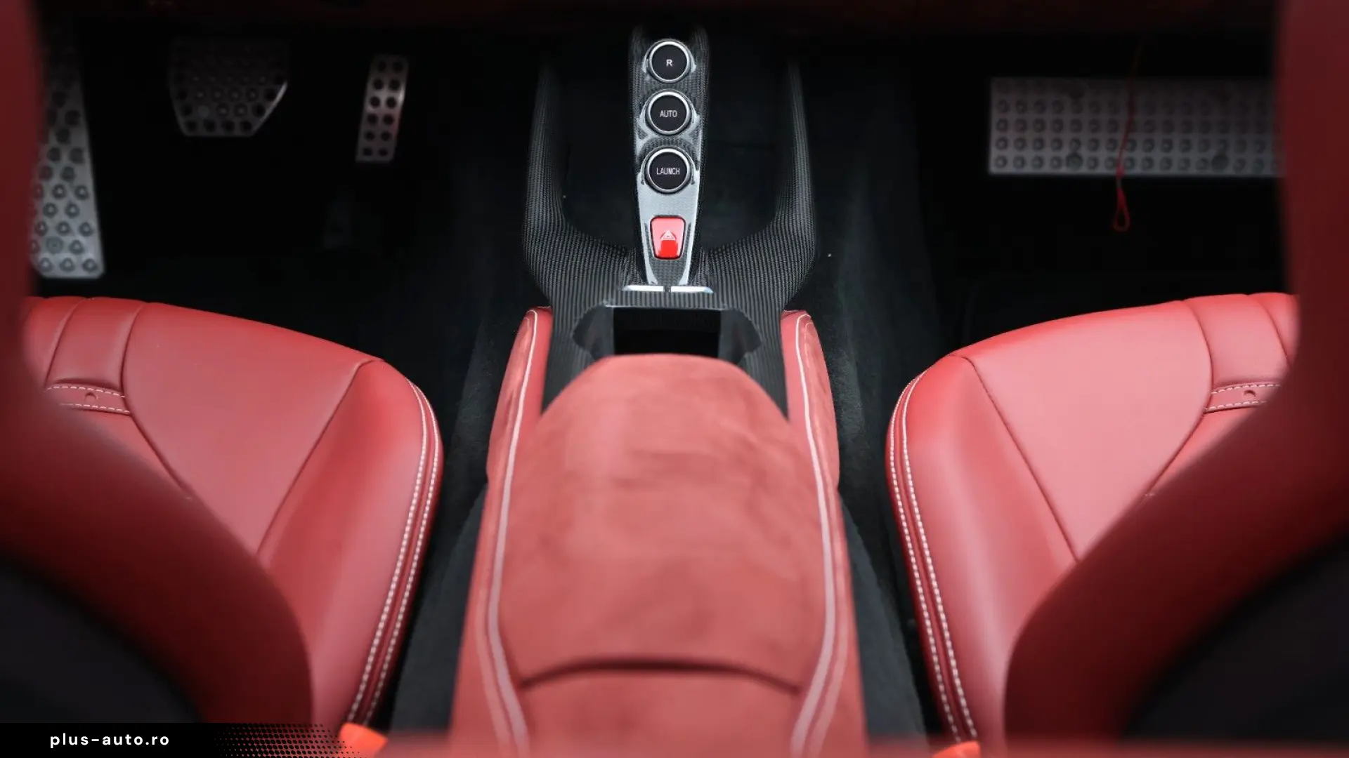 FERRARI 812 Superfast      Ferrari Frankfurt