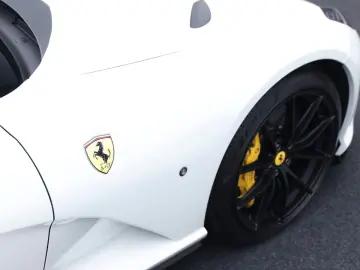 FERRARI 812 Superfast      Ferrari Frankfurt