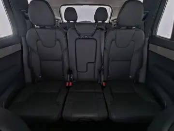VOLVO XC90 T8 AWD Ultra Dark 7-Sitz 4C B&W Massage HUD