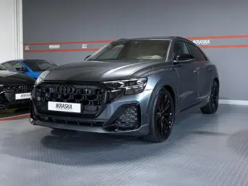 Audi SQ8 4.0 TFSI quattro AHK PANO B&O