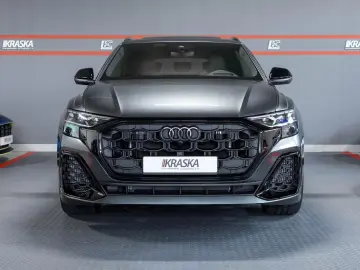 Audi SQ8 4.0 TFSI quattro AHK PANO B&O