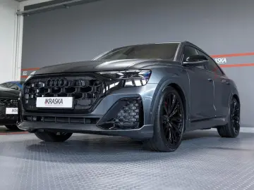 Audi SQ8 4.0 TFSI quattro AHK PANO B&O
