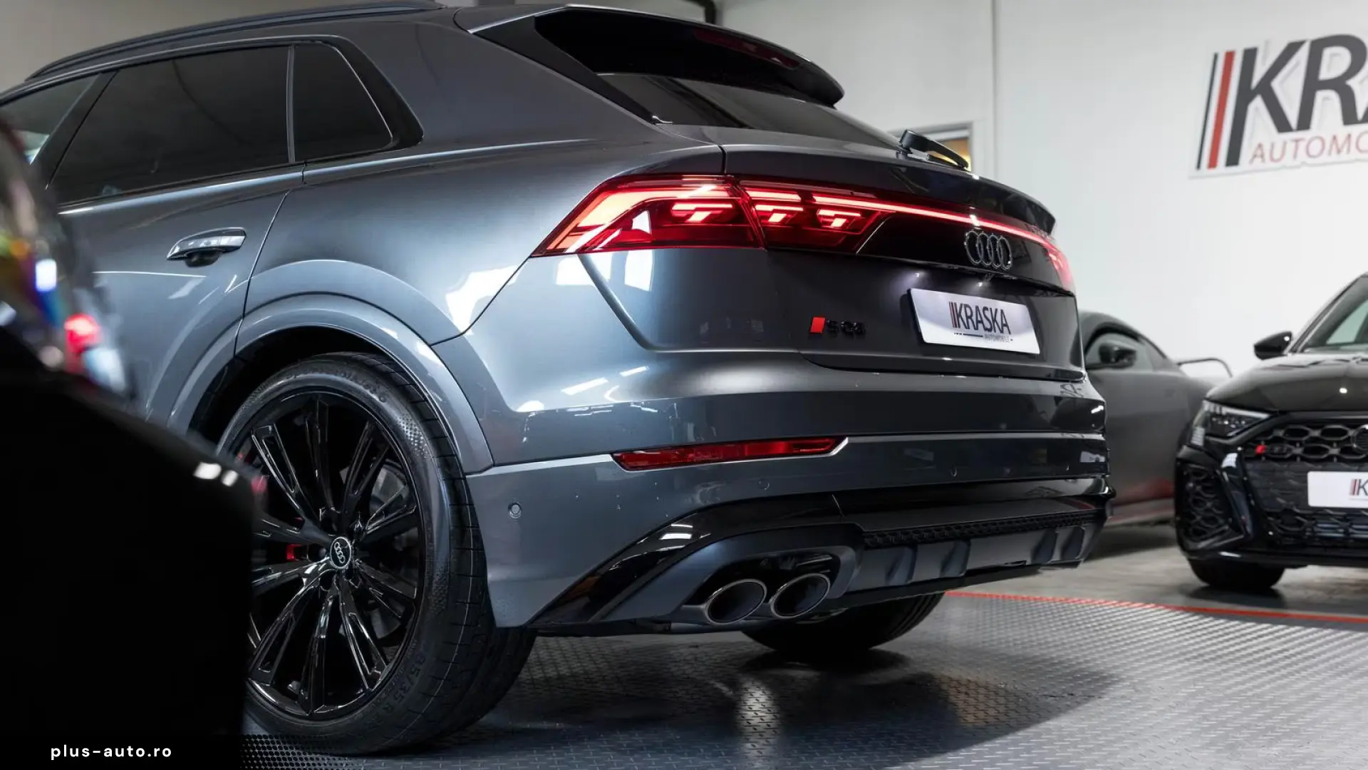 Audi SQ8 4.0 TFSI quattro AHK PANO B&O