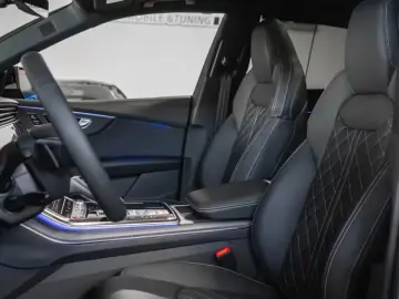 Audi SQ8 4.0 TFSI quattro AHK PANO B&O