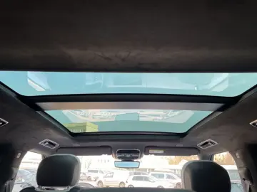 LAND ROVER Range Rover Sport D350 Autobiography