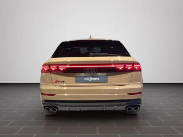 Audi SQ8 SUV TFSI 373 kW tiptronic