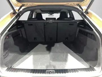 Audi SQ8 SUV TFSI 373 kW tiptronic