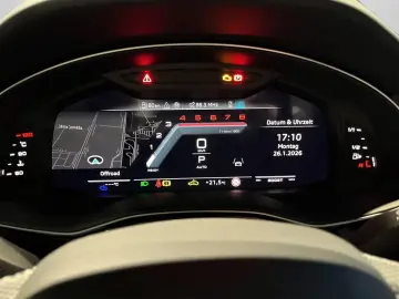 Audi SQ8 SUV TFSI 373 kW tiptronic