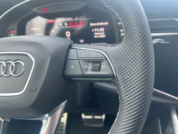 Audi SQ8 qu SUV TFSI 373 kW tiptronic Pano