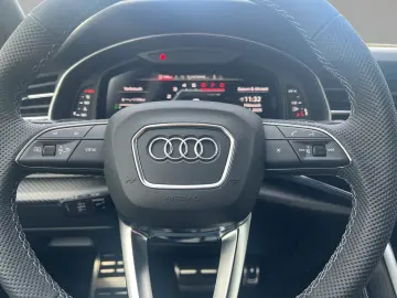Audi SQ8 qu SUV TFSI 373 kW tiptronic Pano