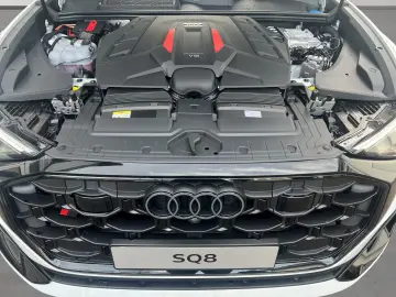 Audi SQ8 qu SUV TFSI 373 kW tiptronic Pano