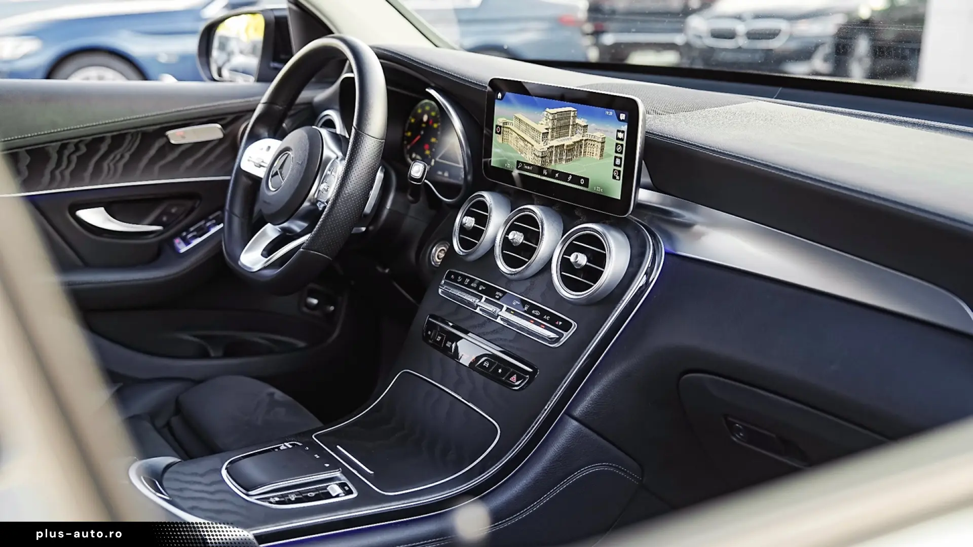 Mercedes-Benz GLC 300 e 4Matic 9G-TRONIC