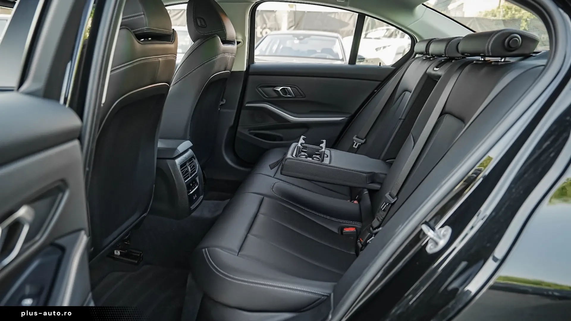 BMW Seria 3 320i Aut. Sport Line