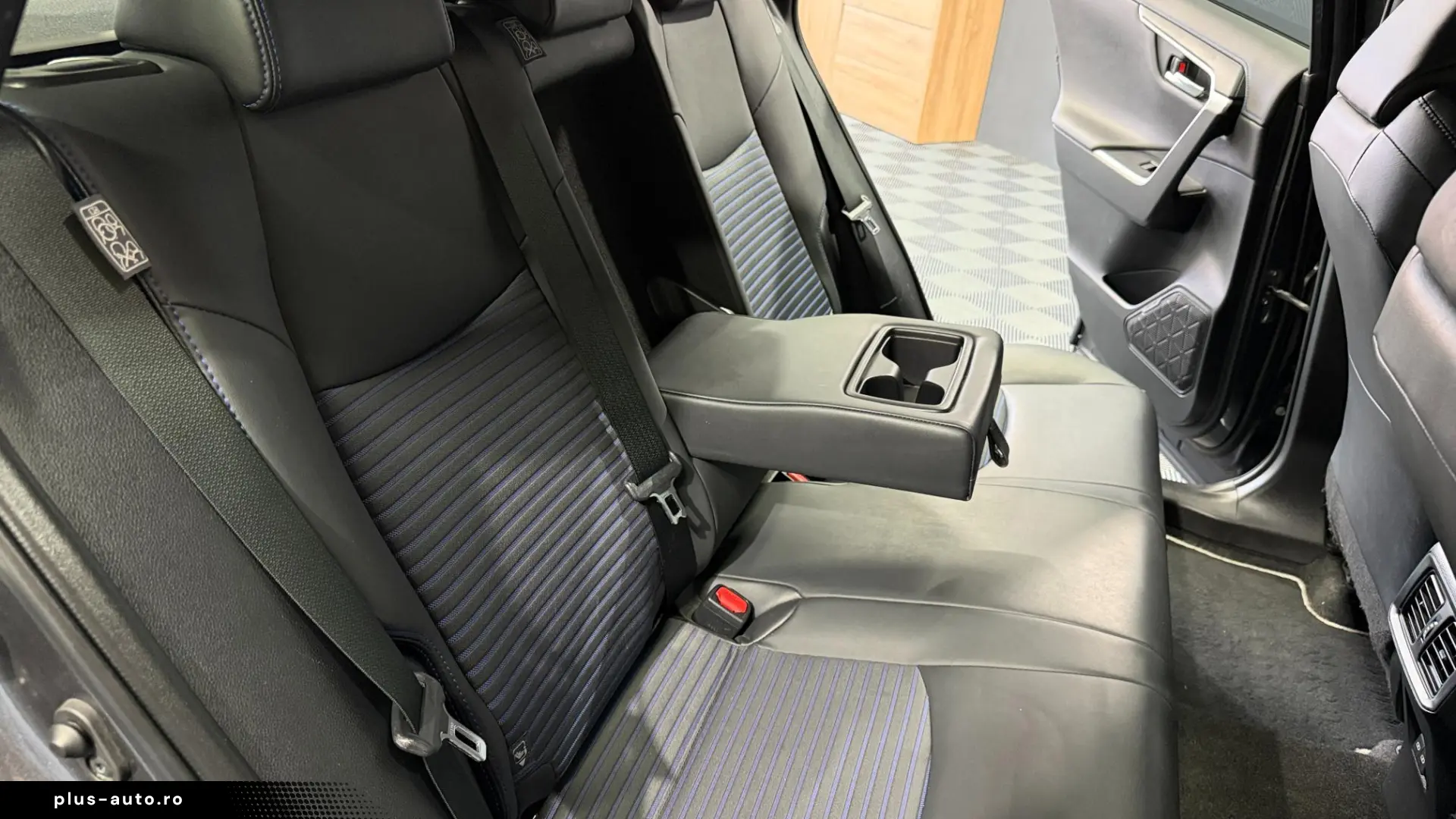 RAV4 2.5 HYBRID EXCLUSIVE HSD E-CVT
