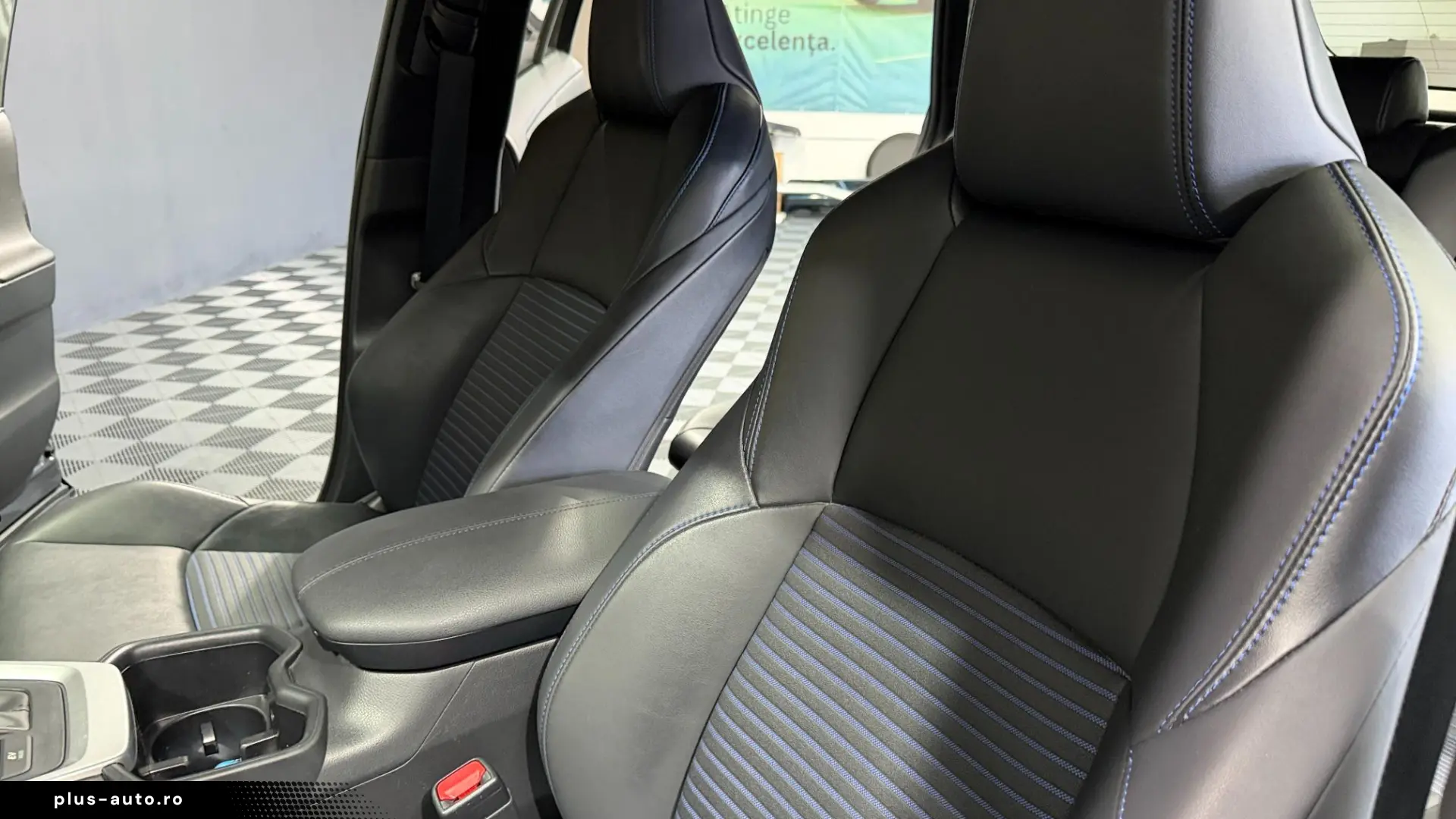 RAV4 2.5 HYBRID EXCLUSIVE HSD E-CVT