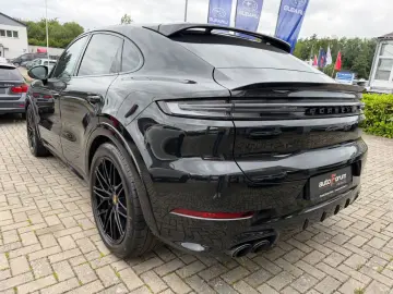 PORSCHE Cayenne Coupe GTS Pano Luft Klappe 1Hand BRD