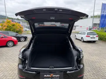 PORSCHE Cayenne Coupe GTS Pano Luft Klappe 1Hand BRD