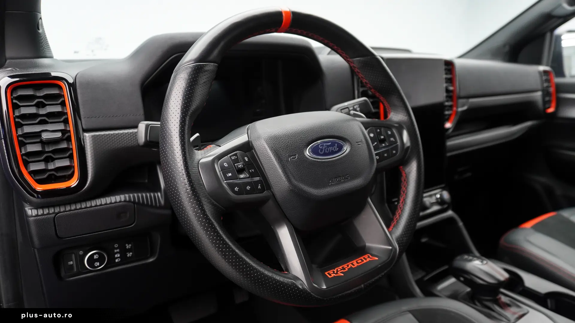 Ford Ranger Raptor 3.0 EcoBoost 292 CP 4x4