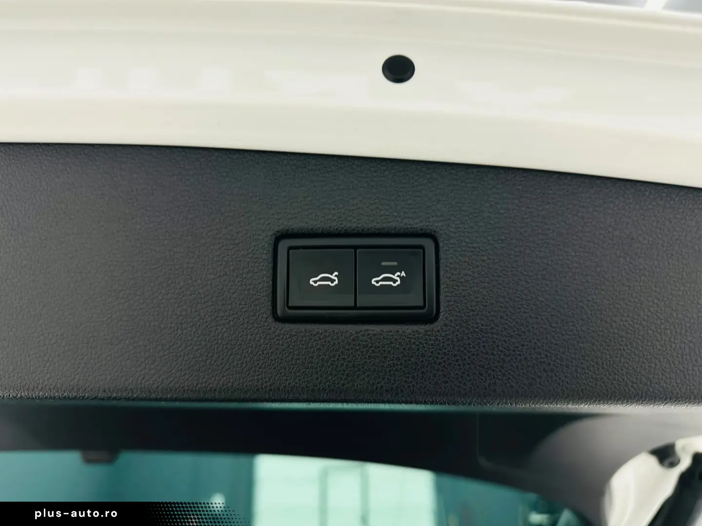 VOLKSWAGEN TIGUAN 2017 2.0D E6 4x4 Garantie 12 Luni Rate Ava
