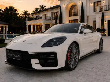 PORSCHE Panamera Turbo E-Hybrid - Voll Kreide Alcantara