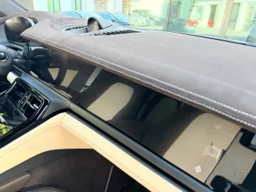 PORSCHE Panamera Turbo E-Hybrid - Voll Kreide Alcantara