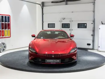 FERRARI Roma