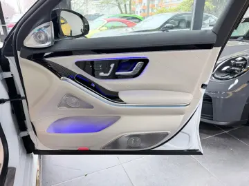 MERCEDES-BENZ S 450 d 4M- AMG- Night- Exclusive- 4D-…