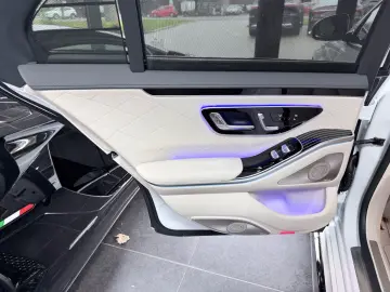 MERCEDES-BENZ S 450 d 4M- AMG- Night- Exclusive- 4D-…