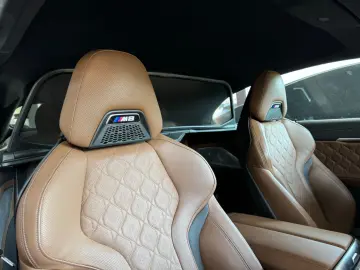 BMW M8 Cabrio Competition- Ceramic- Carbon- B&W- HUD