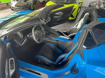 CORVETTE C8 Cabrio- Z01 package- Grail exhaust-Carbon