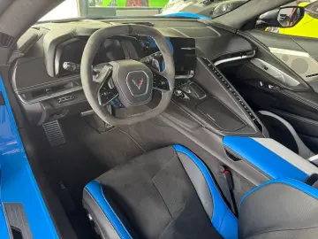 CORVETTE C8 Cabrio- Z01 package- Grail exhaust-Carbon