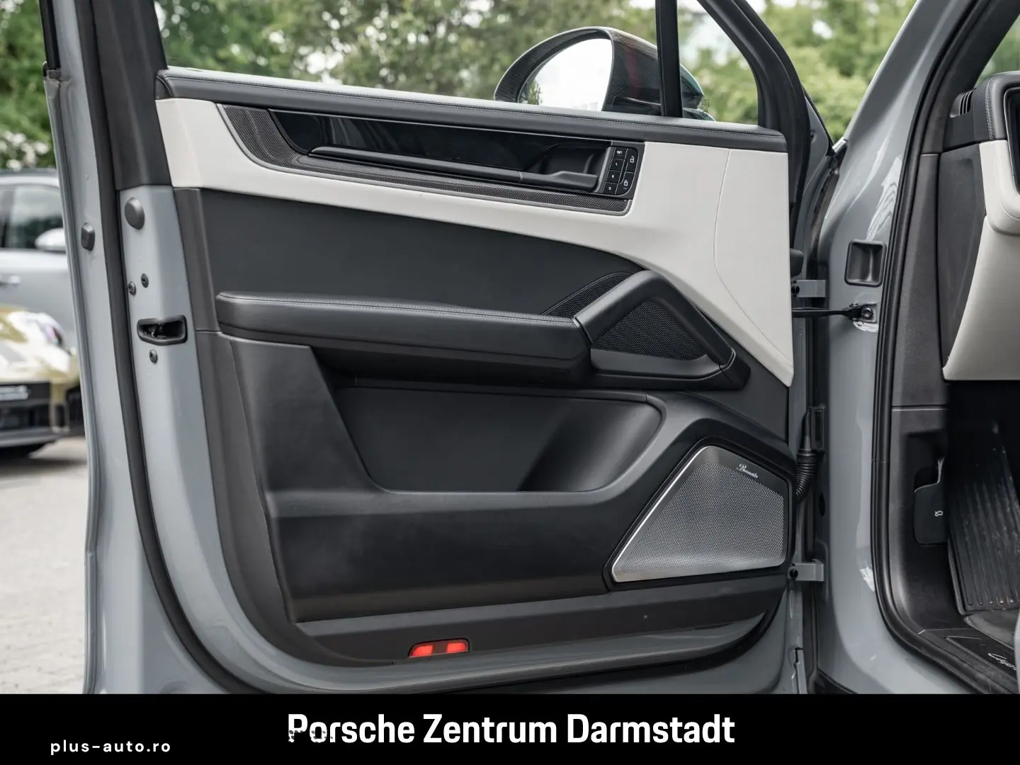 PORSCHE Cayenne S E-Hybrid Burmester