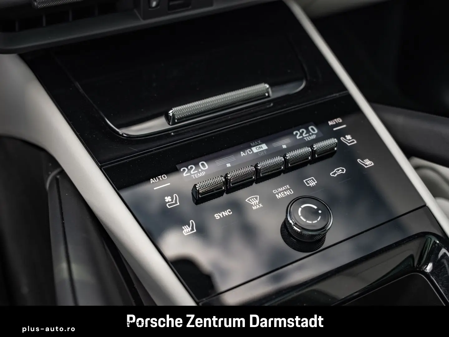 PORSCHE Cayenne S E-Hybrid Burmester