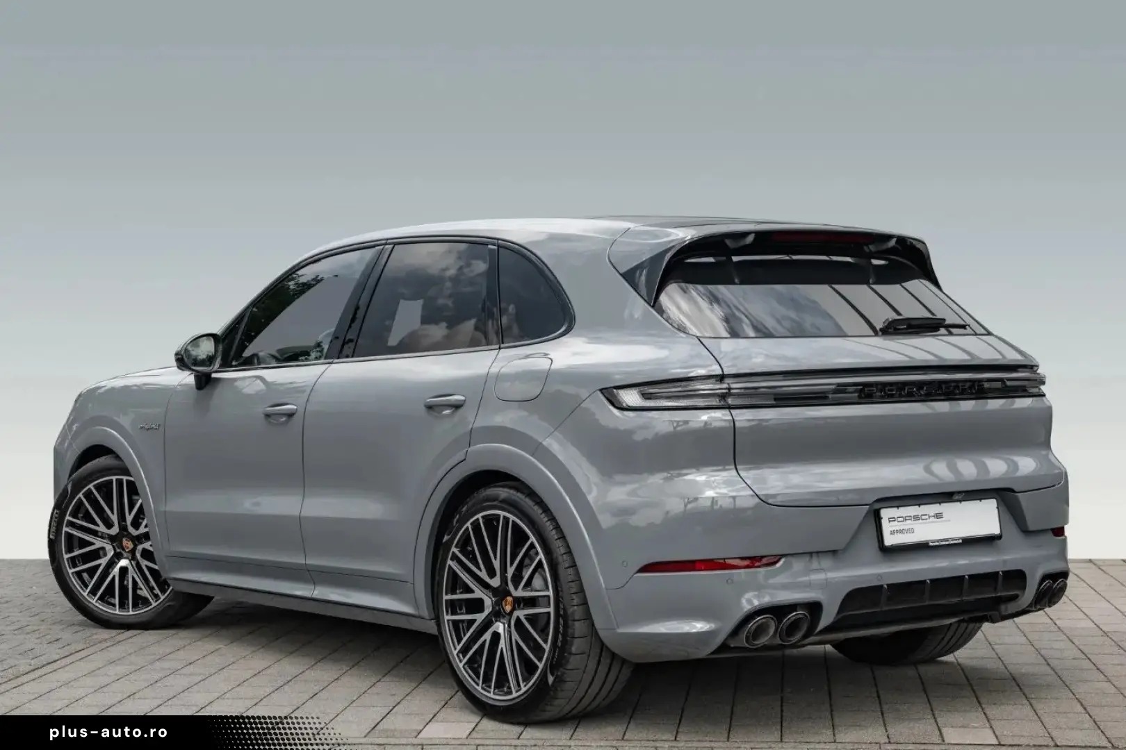 PORSCHE Cayenne S E-Hybrid Burmester