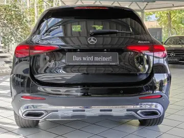 MERCEDES-BENZ GLC 300d 4M AMG-Line DISTRONIC DIGITAL…