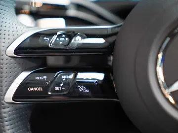MERCEDES-BENZ E 450 d 4M AMG Line