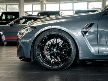BMW M4 Competition 2.H BRD xDrive 50 Jahre Schalen