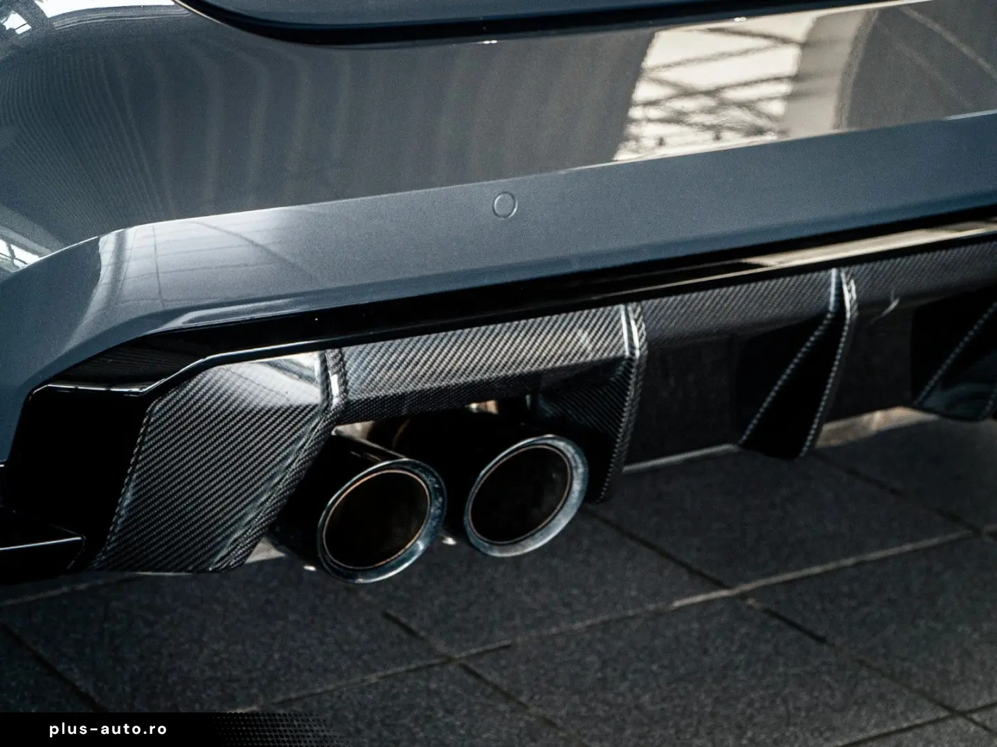 BMW M4 Competition 2.H BRD xDrive 50 Jahre Schalen