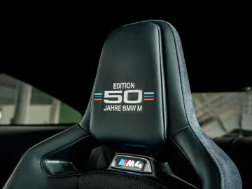 BMW M4 Competition 2.H BRD xDrive 50 Jahre Schalen