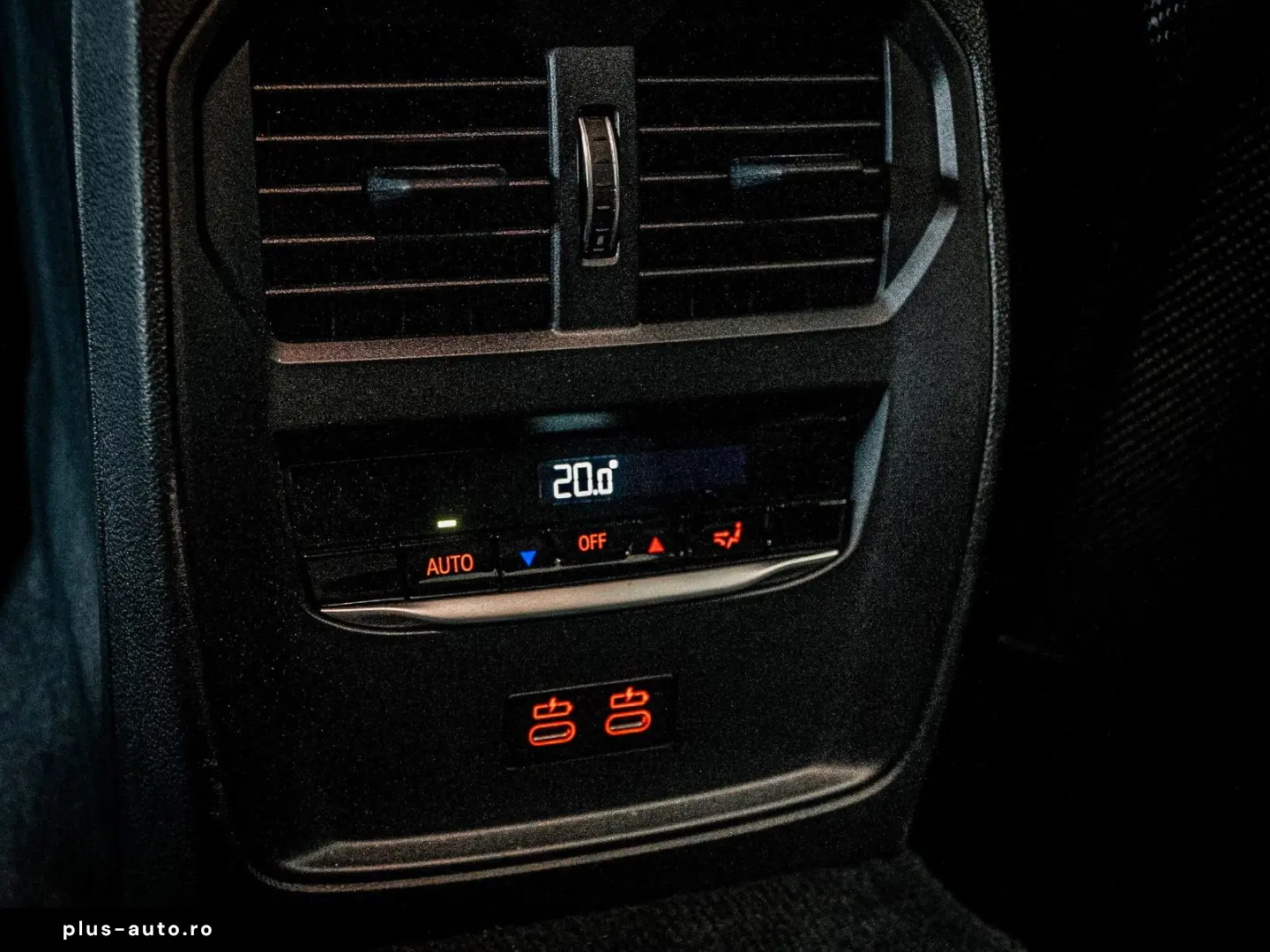 BMW M4 Competition 2.H BRD xDrive 50 Jahre Schalen