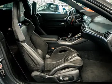 BMW M4 Competition 2.H BRD xDrive 50 Jahre Schalen
