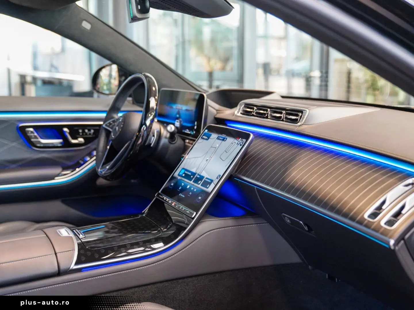 MERCEDES-BENZ S 580 e MAYBACH