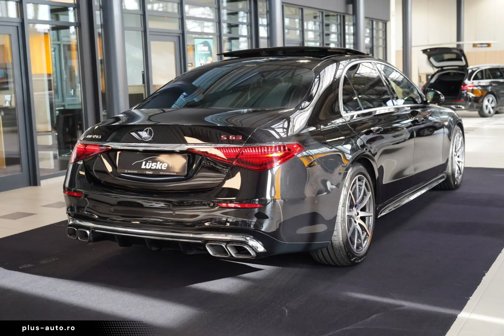 MERCEDES-BENZ S 63 AMG E