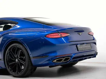 BENTLEY Continental GT 4.0 V8 Hybrid