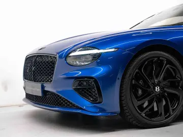 BENTLEY Continental GT 4.0 V8 Hybrid