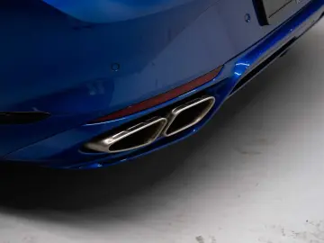 BENTLEY Continental GT 4.0 V8 Hybrid