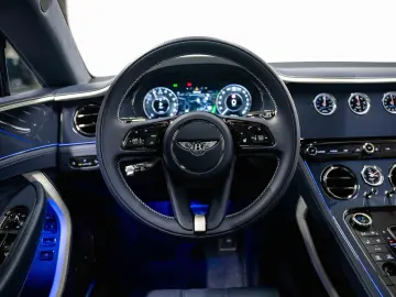 BENTLEY Continental GT 4.0 V8 Hybrid