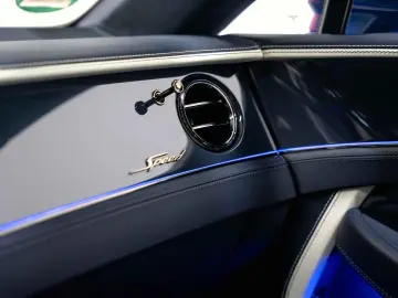BENTLEY Continental GT 4.0 V8 Hybrid