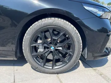 BMW 550 e xDrive M Sport Glasdach Komforts.Driv.Pro.