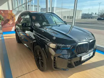 BMW X5 xDrive 30d M Sport Pro 22 AHK Pano Soft Stand